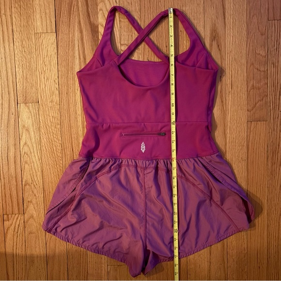Free People Movement Righteous
Runsie Athletic Romper Cutout Shorts - Picture 5 of 7